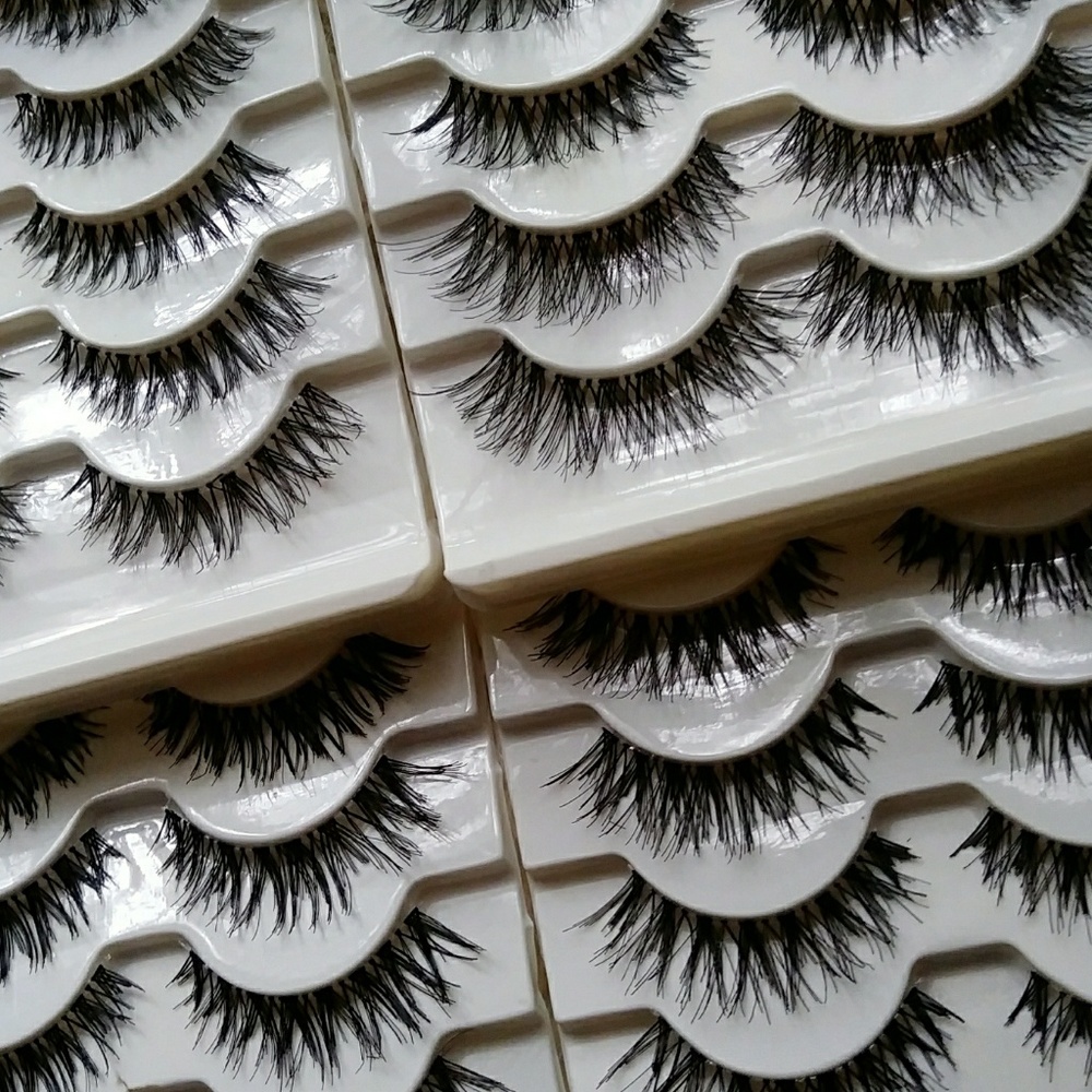 20 Pair Demi Wispy Natural Eyelashes